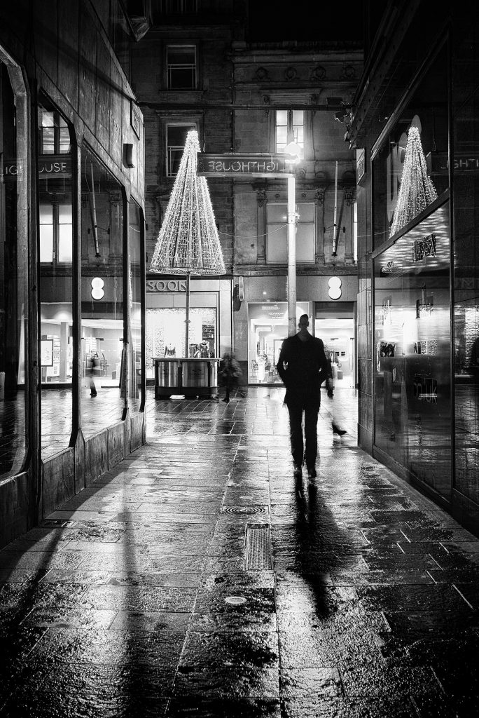 beautiful glasgow at night lighthouse buchanan-street